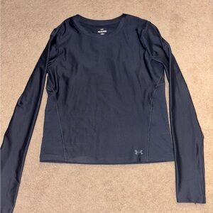 NWOT under armour long sleeve